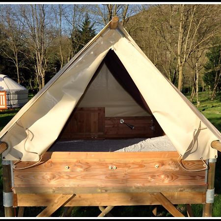 Camping Ushuaia Villages Le Viaduc Arlebosc Rum bild