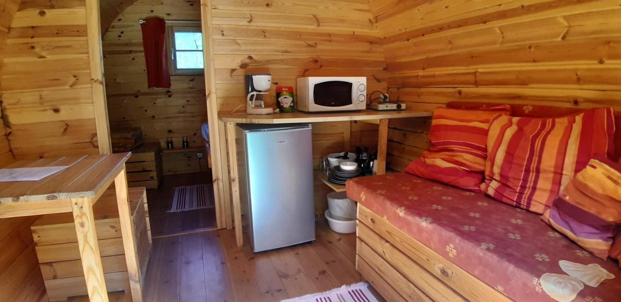 Camping Ushuaia Villages Le Viaduc Arlebosc Exteriör bild
