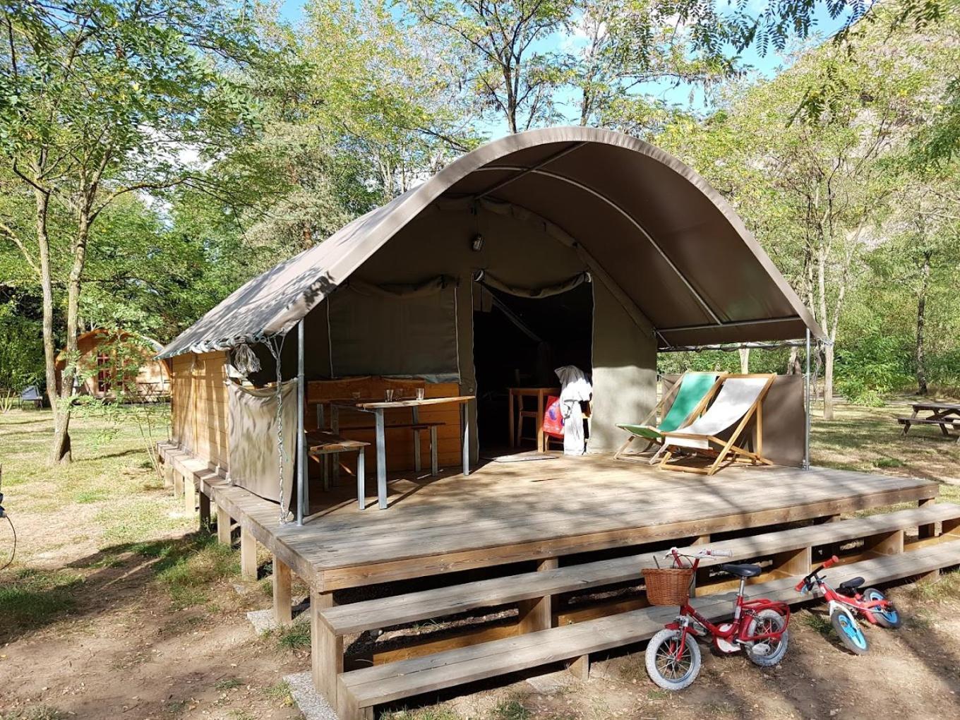 Camping Ushuaia Villages Le Viaduc Arlebosc Exteriör bild