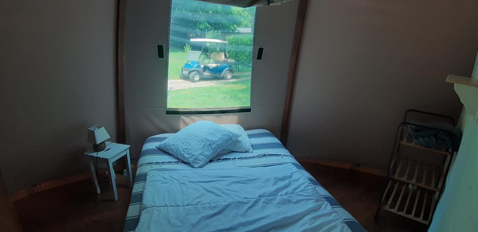 Camping Ushuaia Villages Le Viaduc Arlebosc Exteriör bild